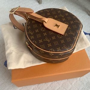 Authentic Louis Vuitton PETITE BOITE CHAPEAU bag
